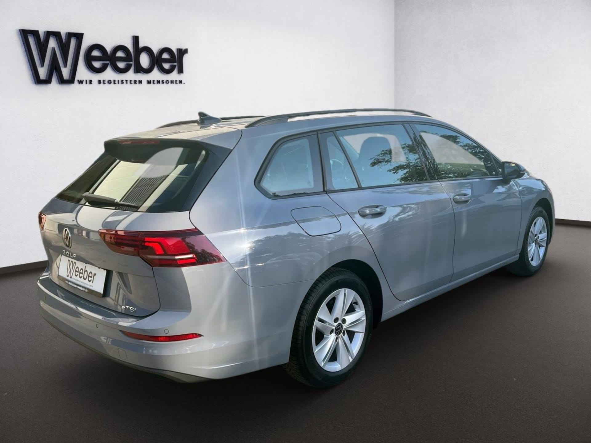 Volkswagen Golf Variant Life