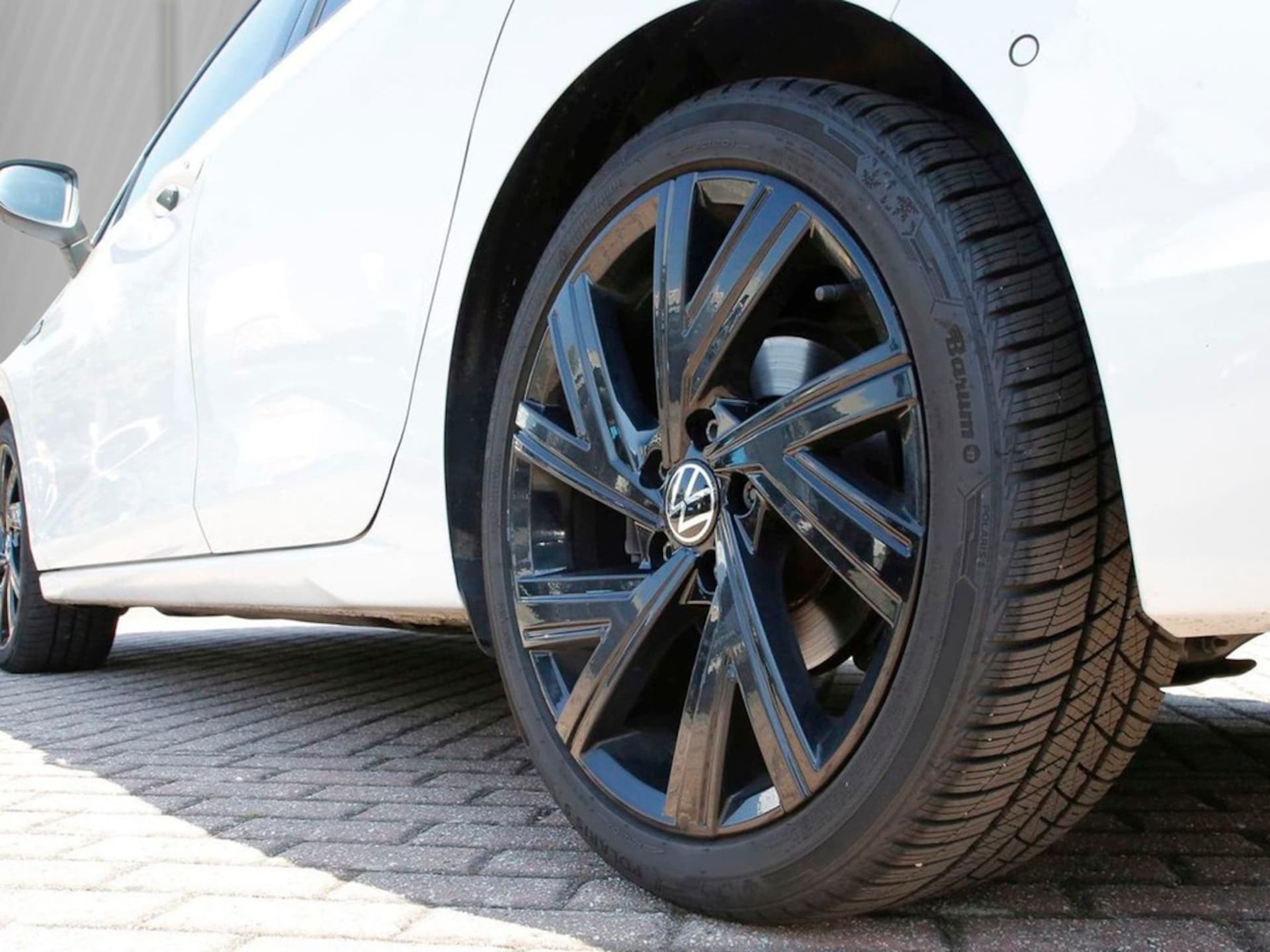 Volkswagen Golf Style