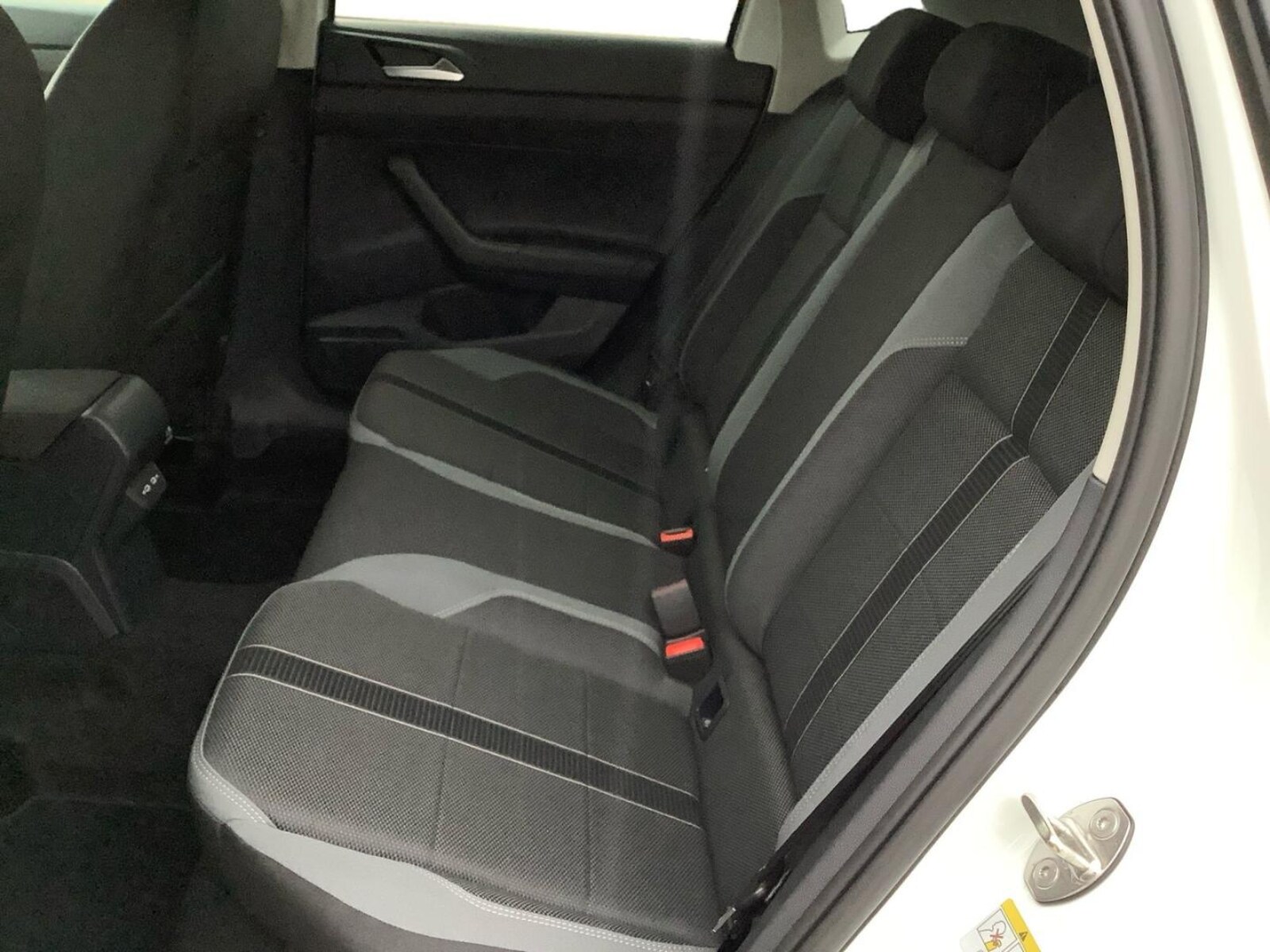 Volkswagen Polo – Bild 9