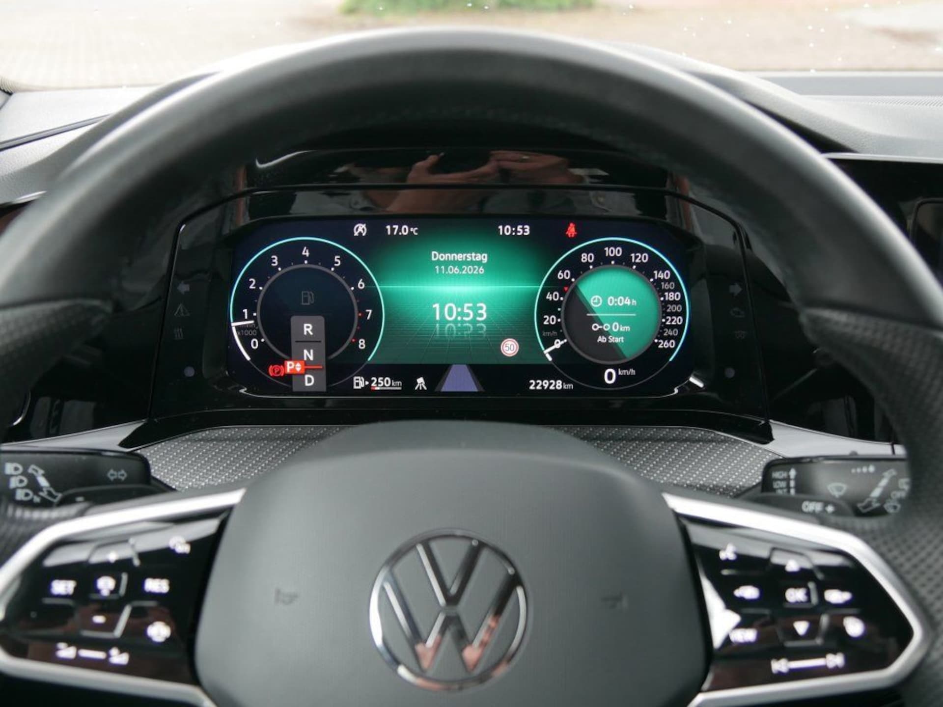 Volkswagen Golf R-Line
