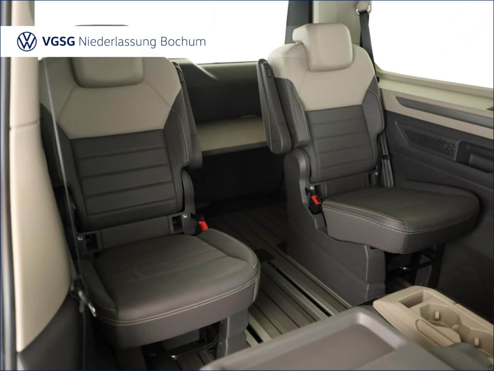 Volkswagen Multivan Style