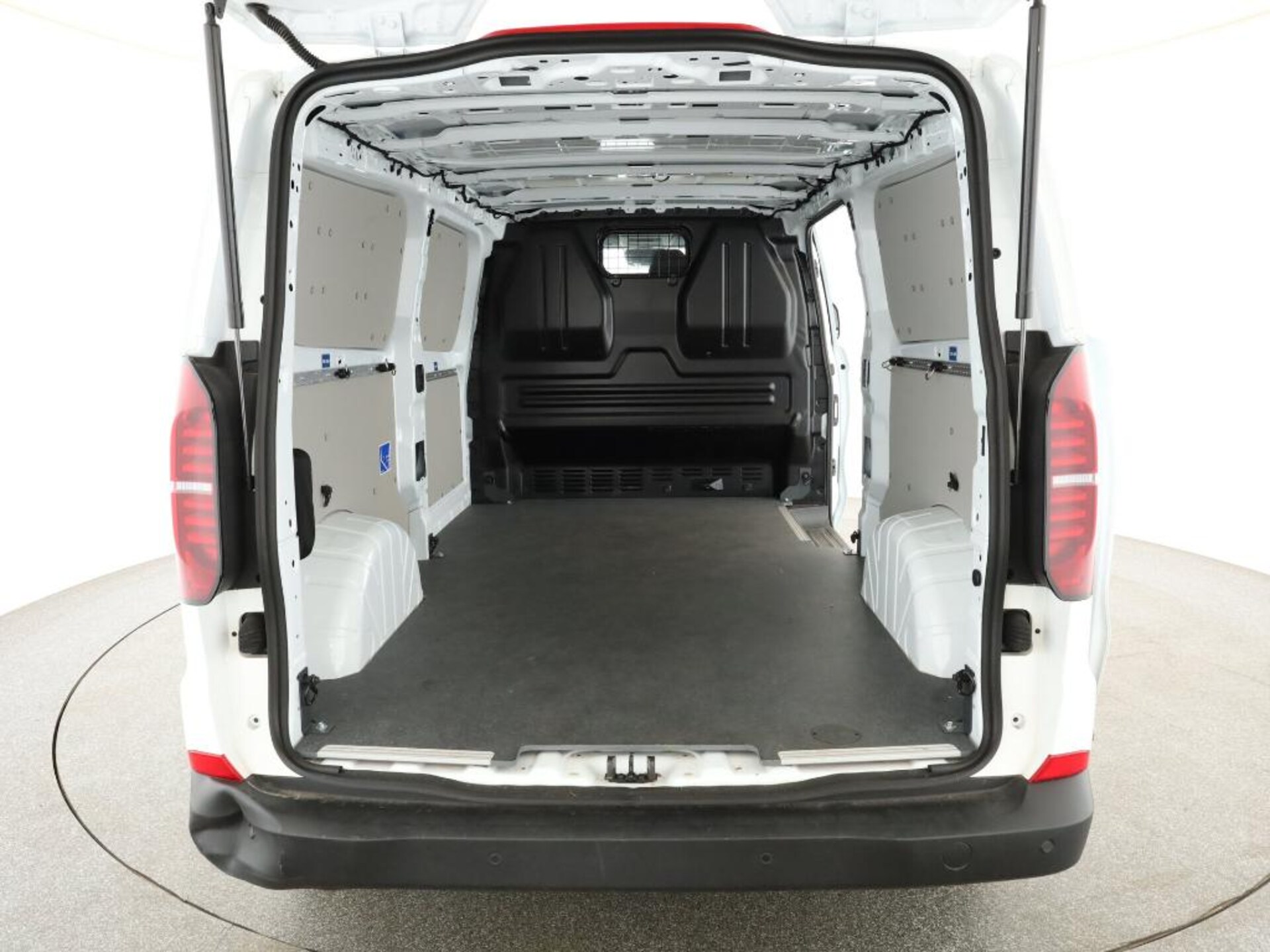 Volkswagen Transporter Kasten langer Radstand