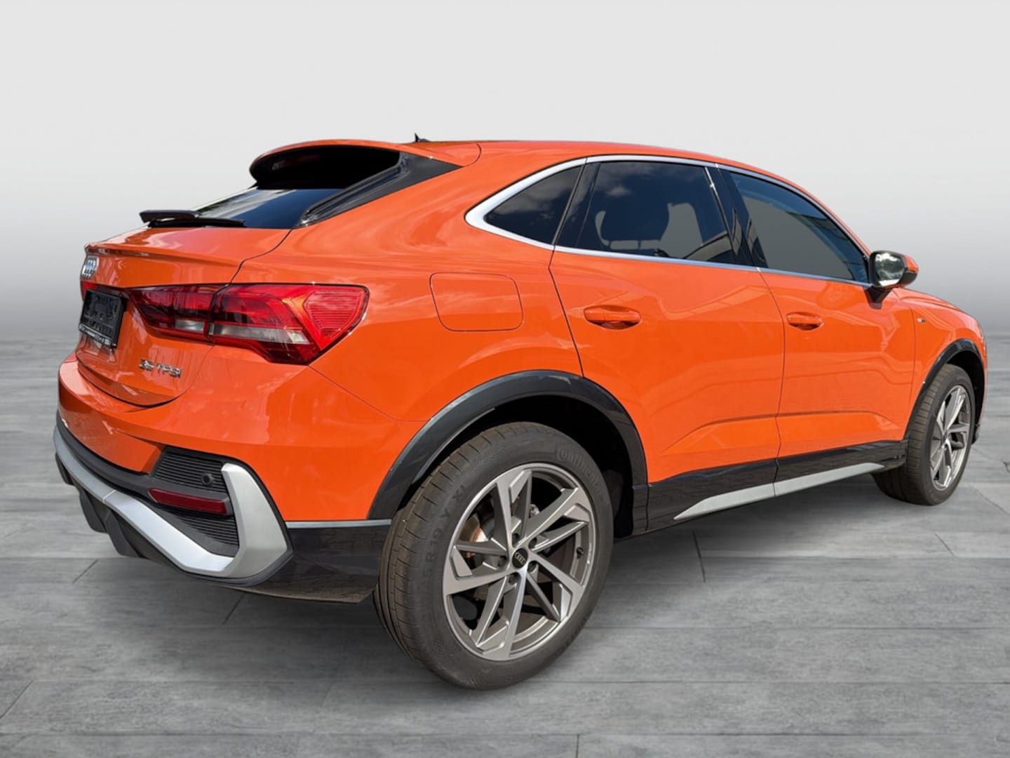 Bild über Audi Q3 Sportback S line 35 TFSI S tronic - für weitere Informationen kontaktieren Sie den Audi Partner