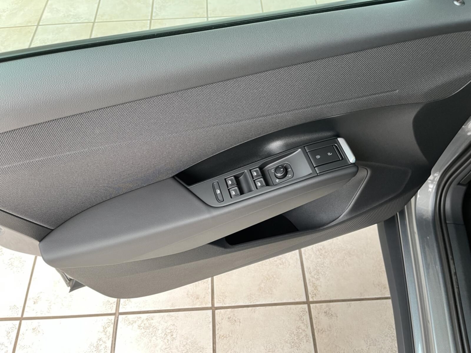 Volkswagen T-Roc – Bild 12
