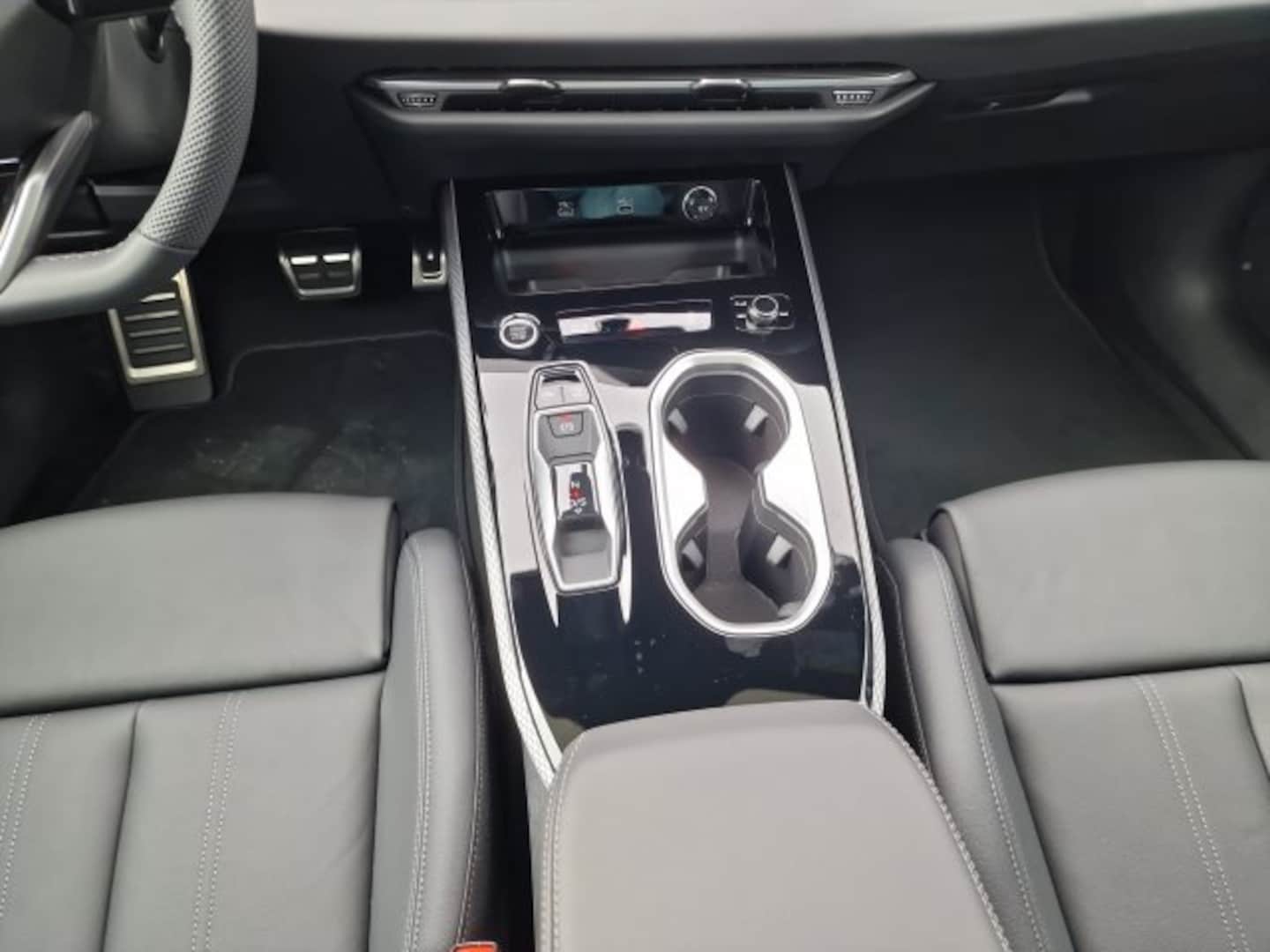 Bild über Audi A6 Avant edition one TDI quattro 150 kW S tronic - für weitere Informationen kontaktieren Sie den Audi Partner