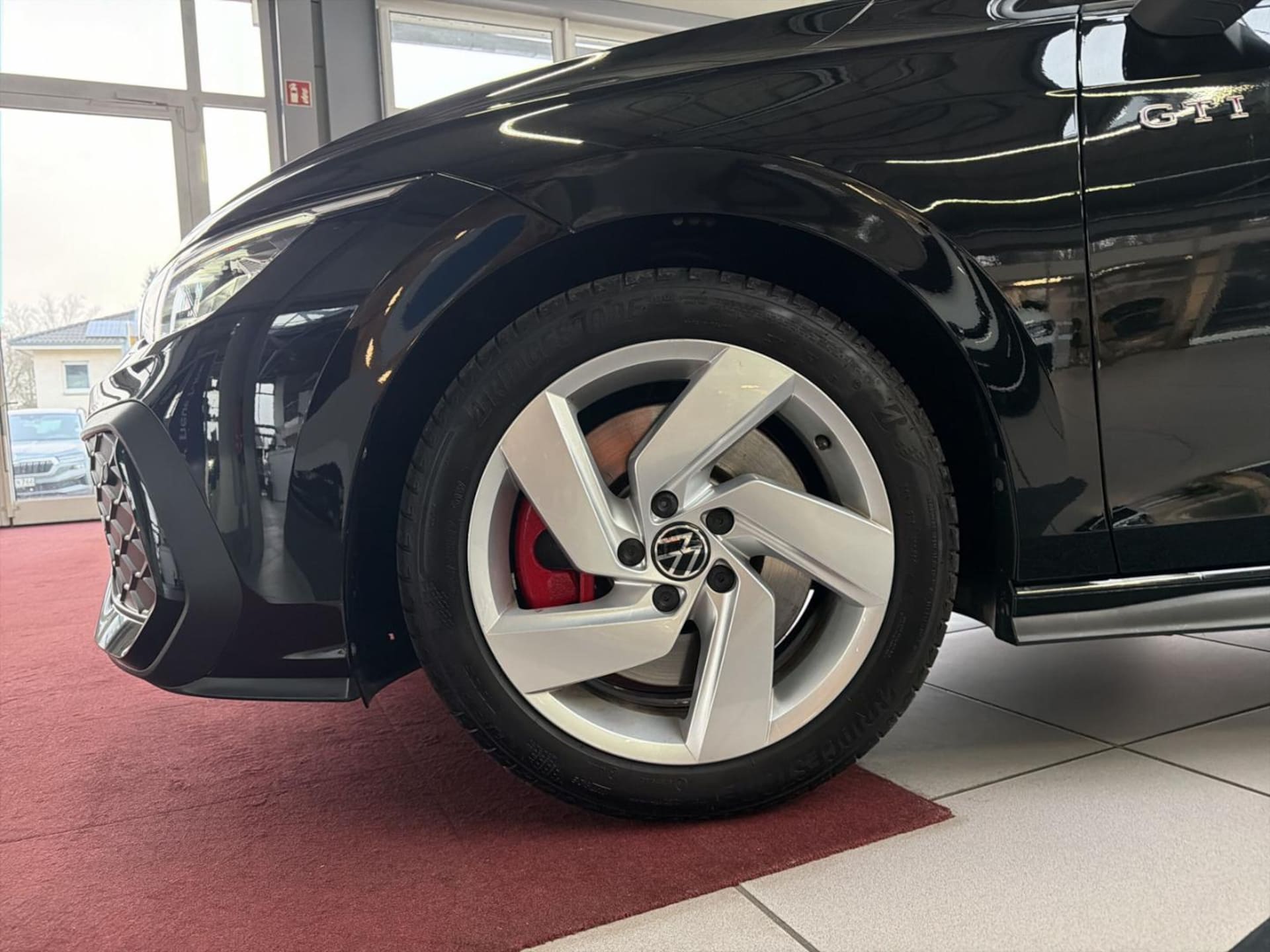 Volkswagen Golf GTI