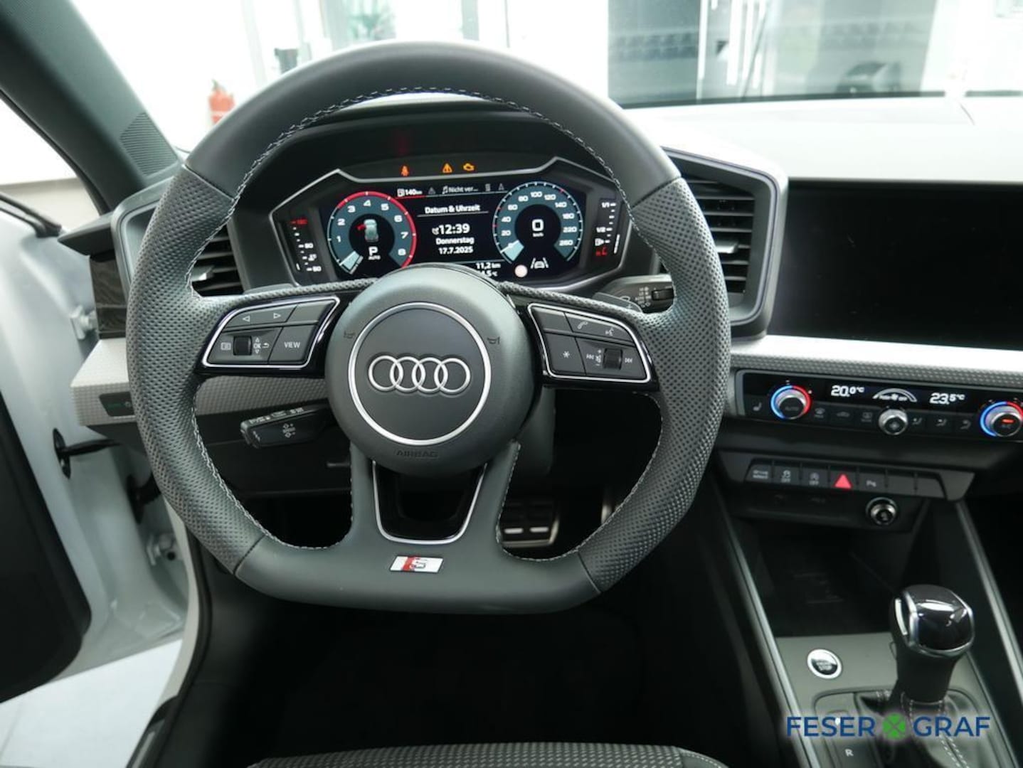 Bild über Audi A1 Sportback S line 30 TFSI S tronic - für weitere Informationen kontaktieren Sie den Audi Partner