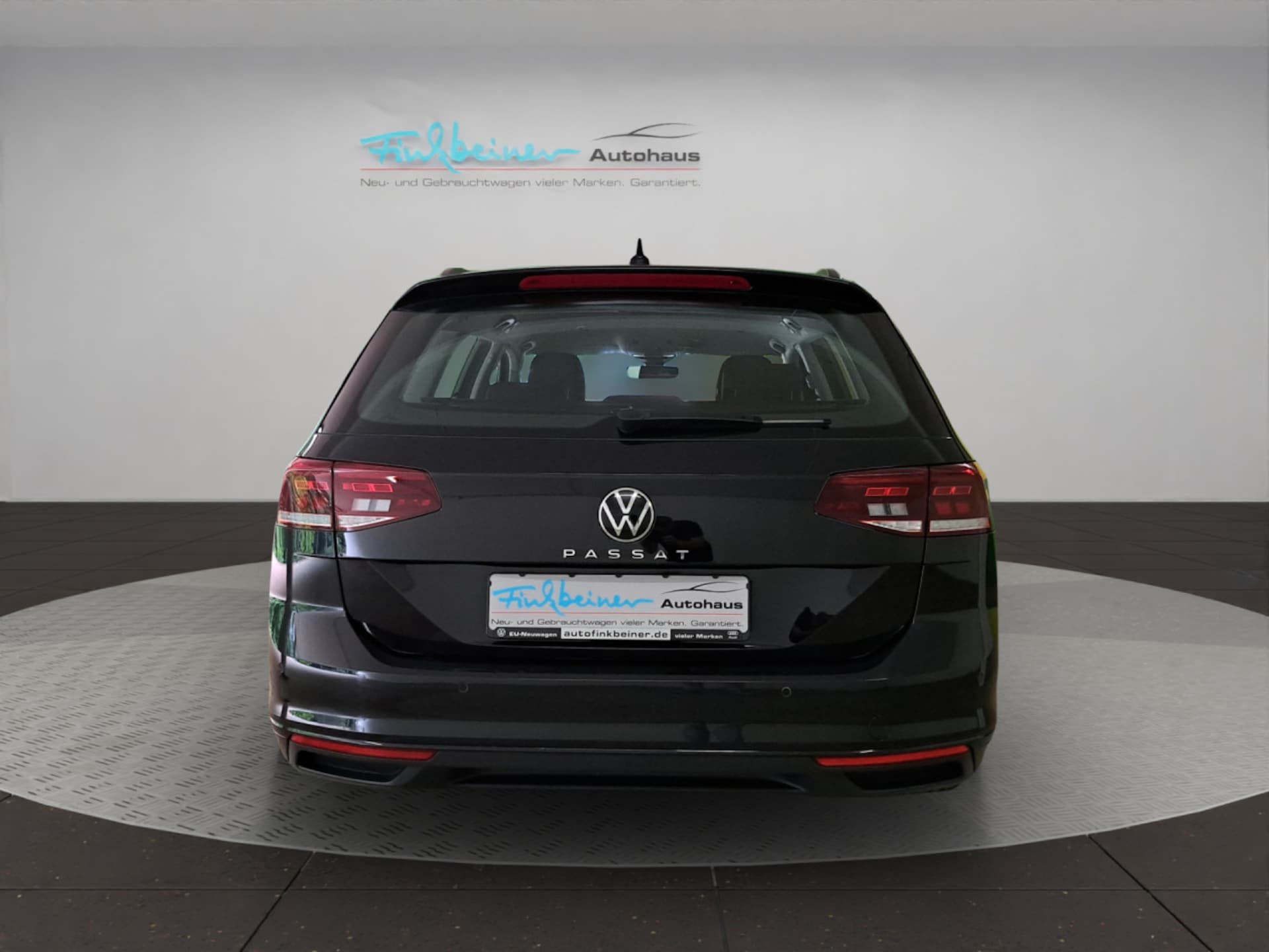 Volkswagen Passat Variant Basis-Modell