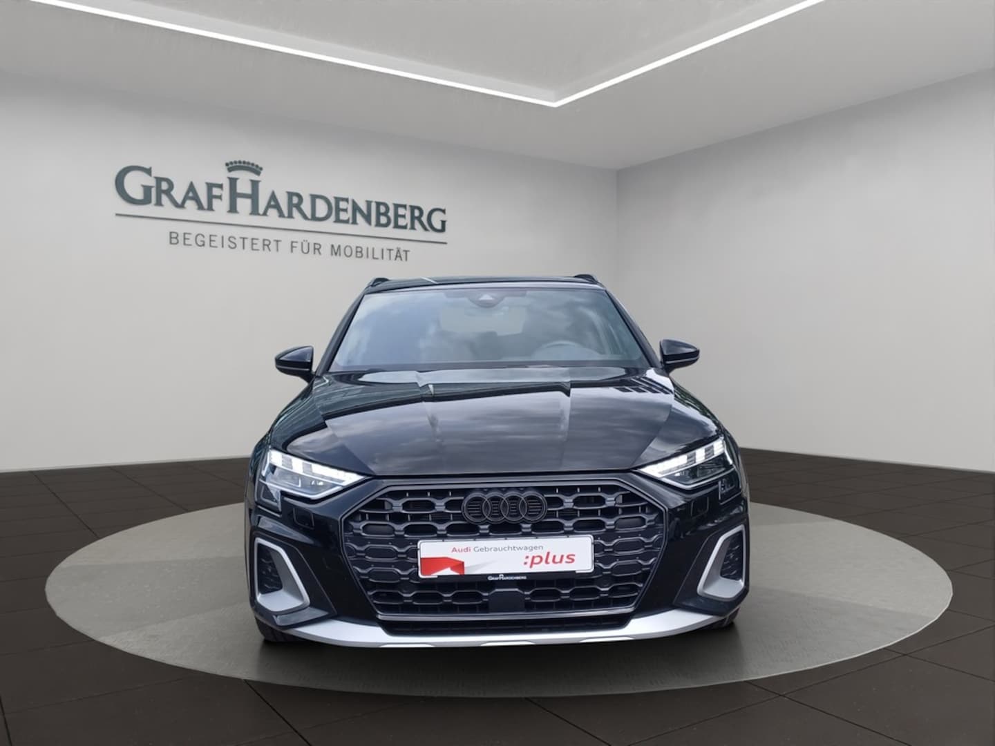 Bild über Audi A3 allstreet 35 TDI S tronic - für weitere Informationen kontaktieren Sie den Audi Partner
