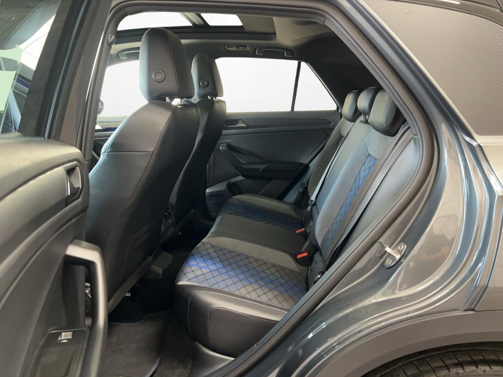 Volkswagen T-Roc – Bild 11