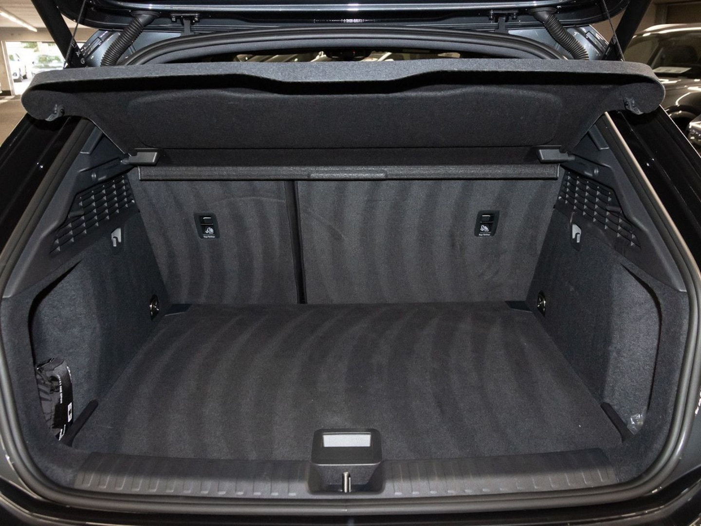 Bild über Audi A3 Sportback 30 TDI Schaltgetriebe - für weitere Informationen kontaktieren Sie den Audi Partner