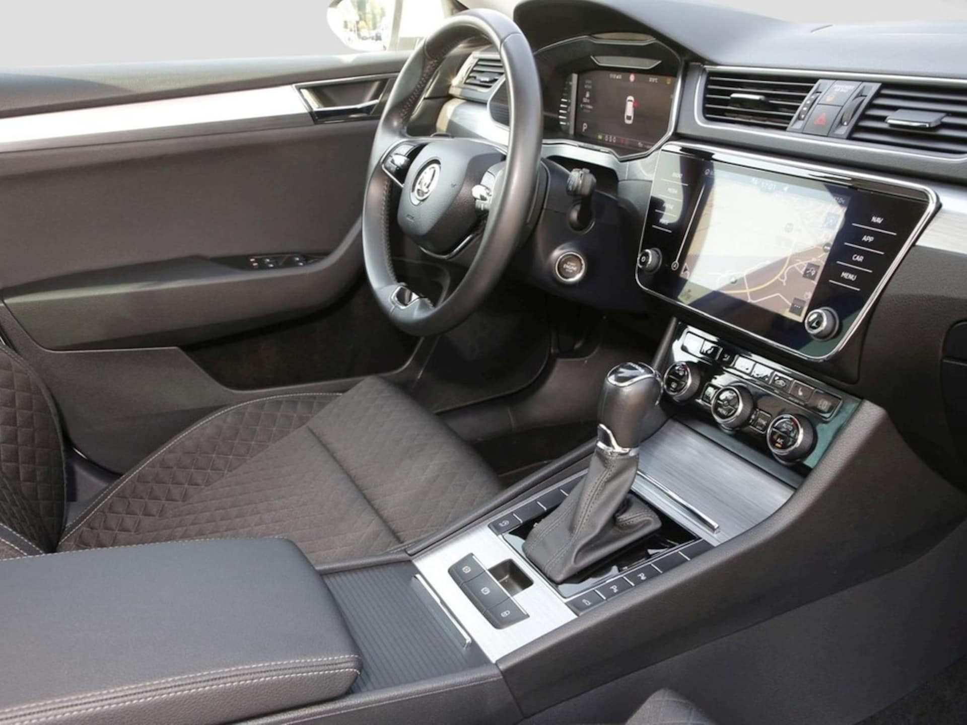 Skoda Superb Combi Ambition