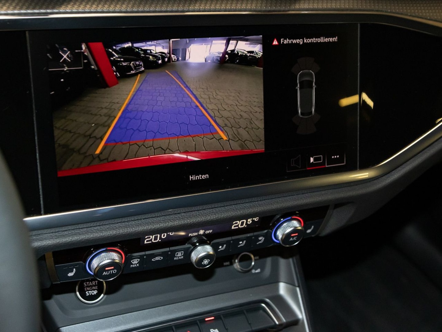 Bild über Audi Q3 Sportback S line 40 TFSI quattro S tronic - für weitere Informationen kontaktieren Sie den Audi Partner