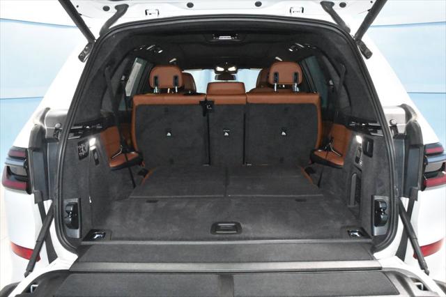 2025 BMW X7 M60i - Photo 31