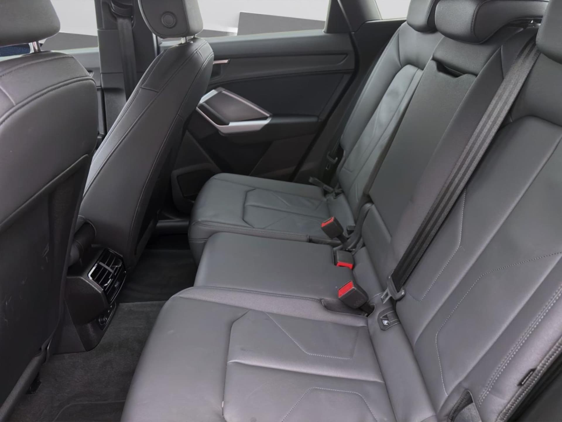 Audi Q3 SUV S line