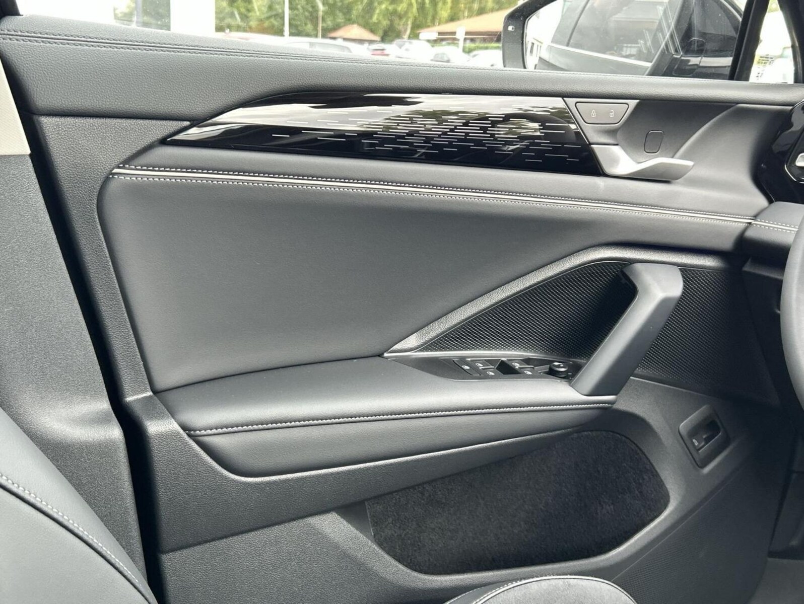 Volkswagen Tiguan – Bild 12