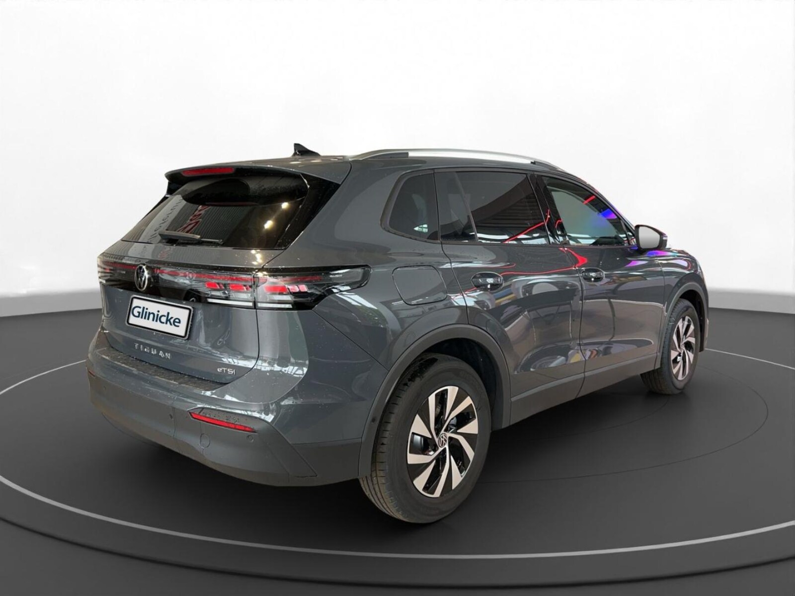 Volkswagen Tiguan – Bild 11