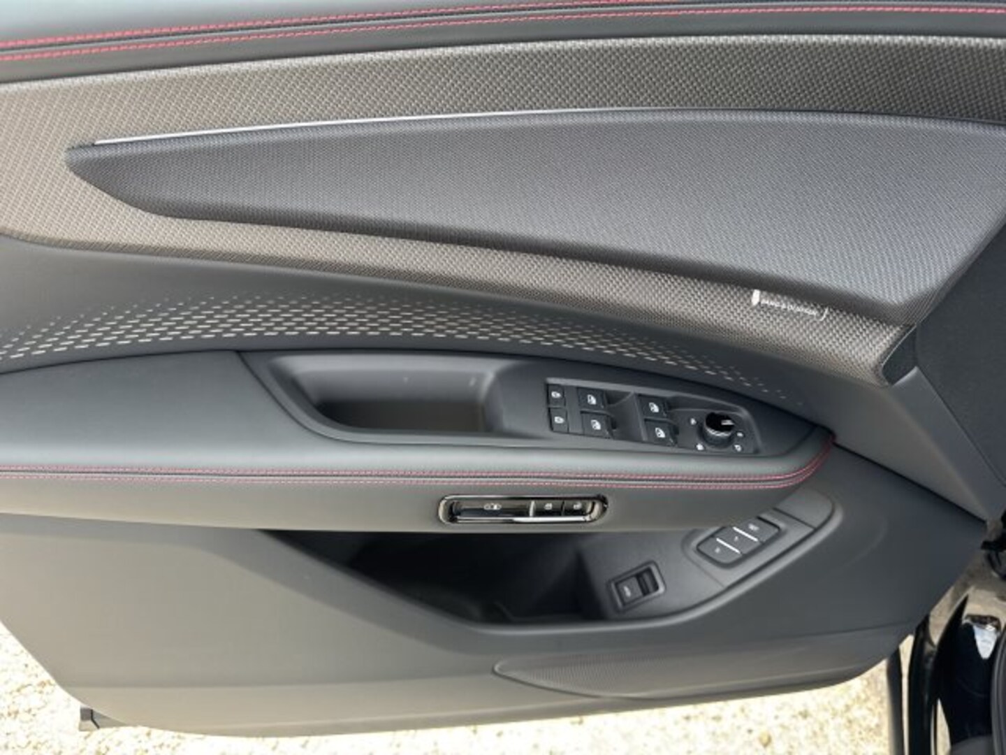 Bild über Audi Q7 SUV TDI quattro 220 kW tiptronic - für weitere Informationen kontaktieren Sie den Audi Partner