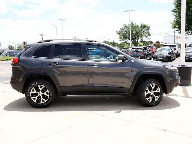 2016 Jeep Cherokee