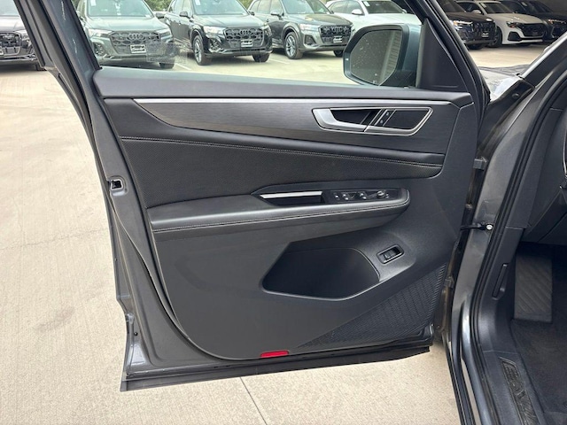 2025 Volkswagen Atlas Cross Sport SE w/Tech - Photo 10