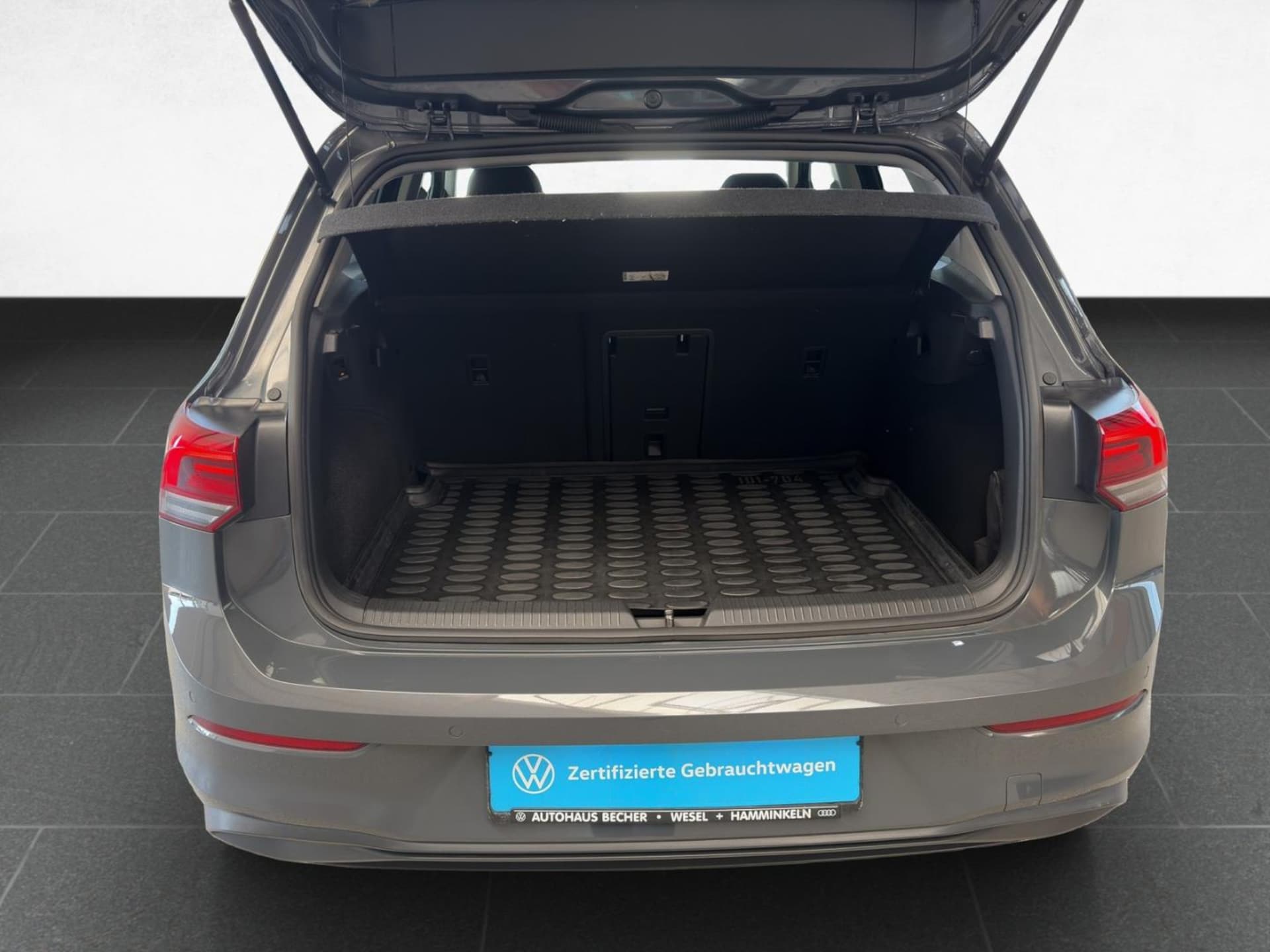 Volkswagen Golf United