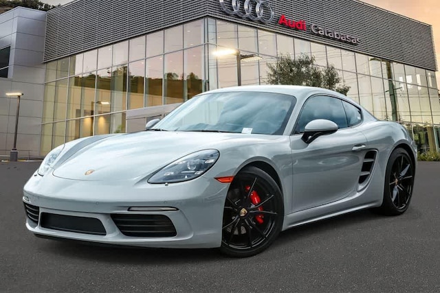 2025 Porsche 718 Cayman