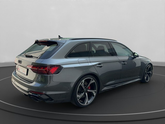 Image about Audi RS 4 Avant RS 4 Avant 331(450) kW(PS) tiptronic