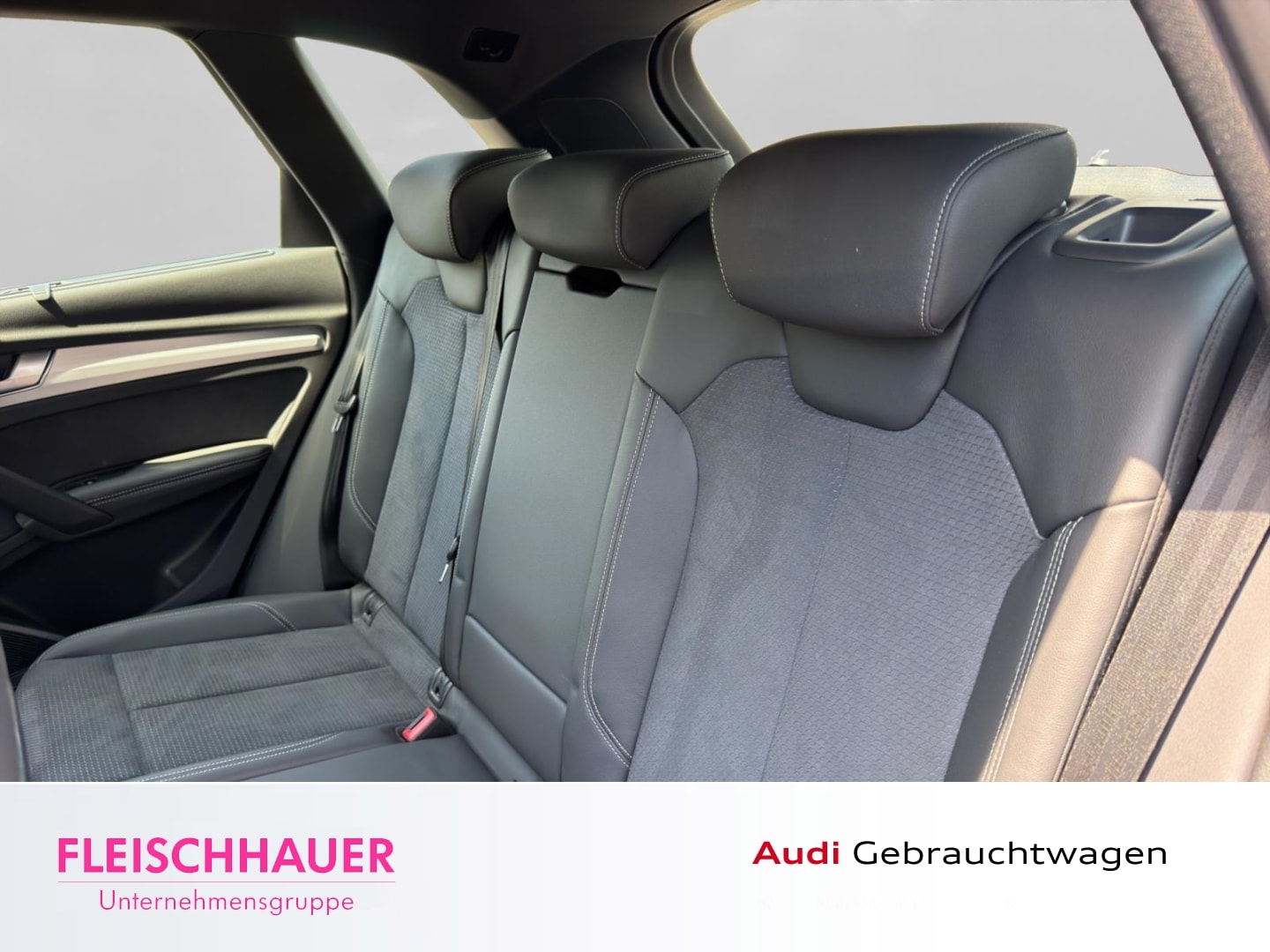 Bild über Audi SQ5 TDI tiptronic - für weitere Informationen kontaktieren Sie den Audi Partner