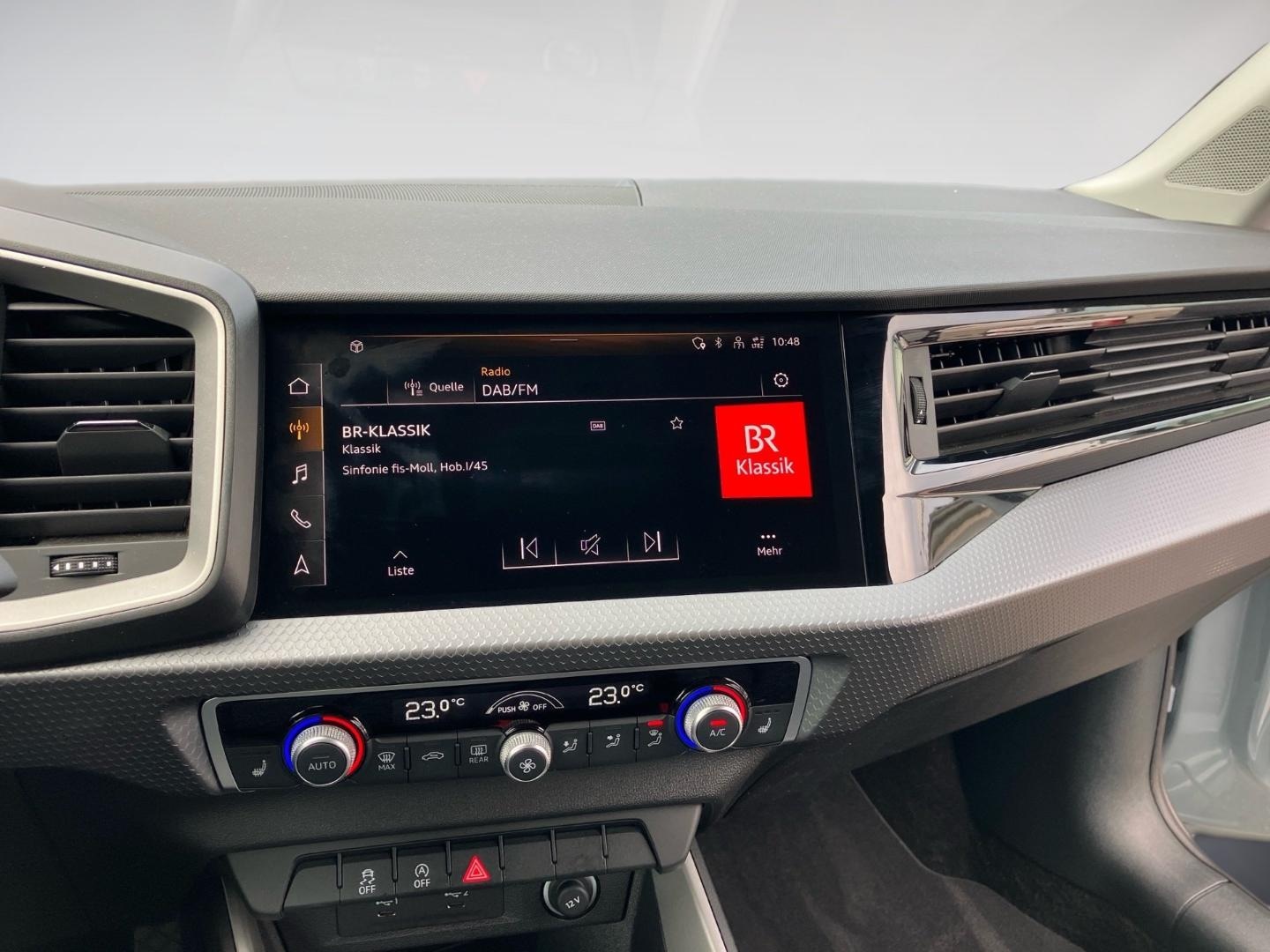 Bild über Audi A1 Sportback S line 25 TFSI S tronic - für weitere Informationen kontaktieren Sie den Audi Partner