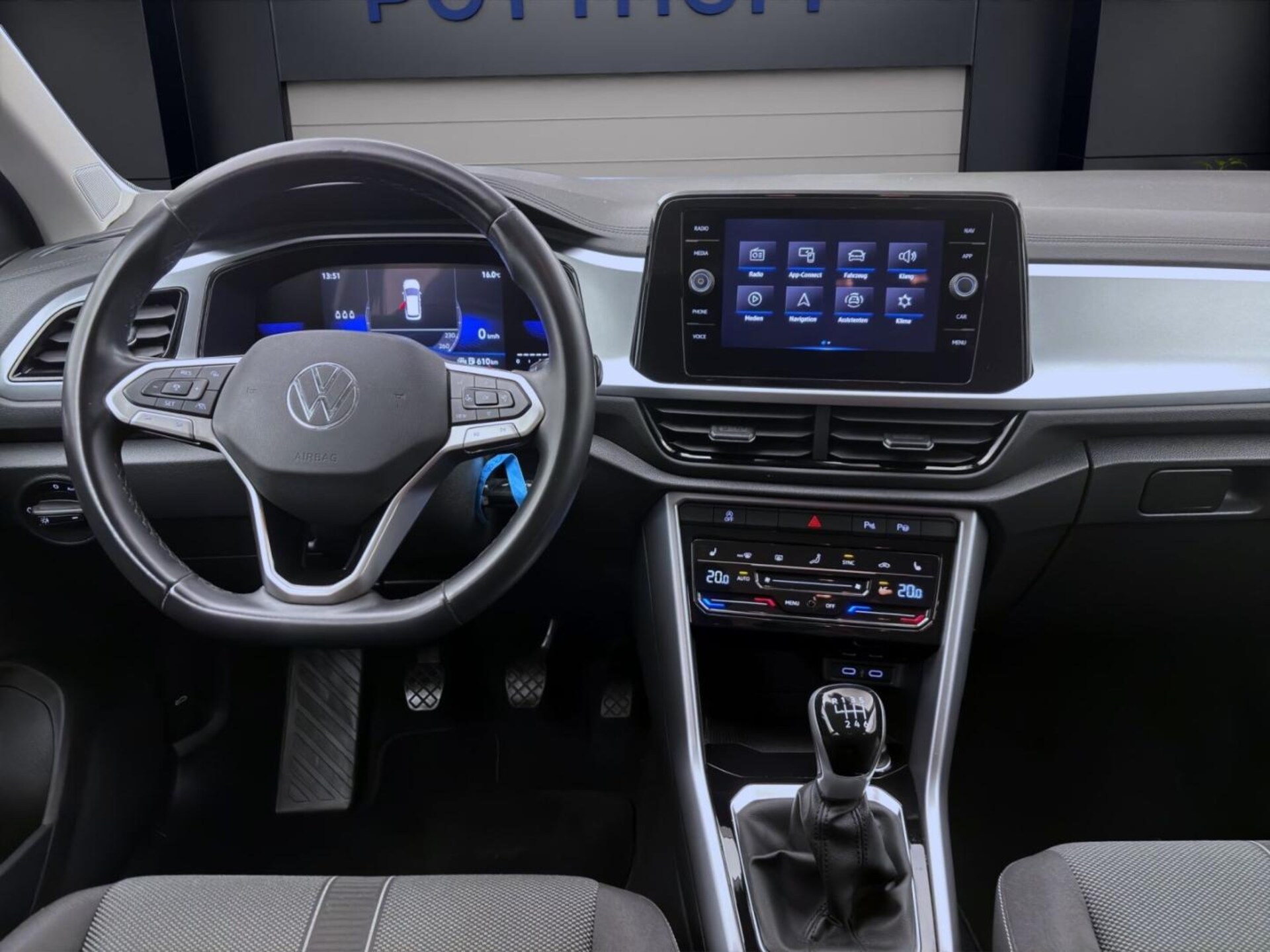 Volkswagen T-Roc Life