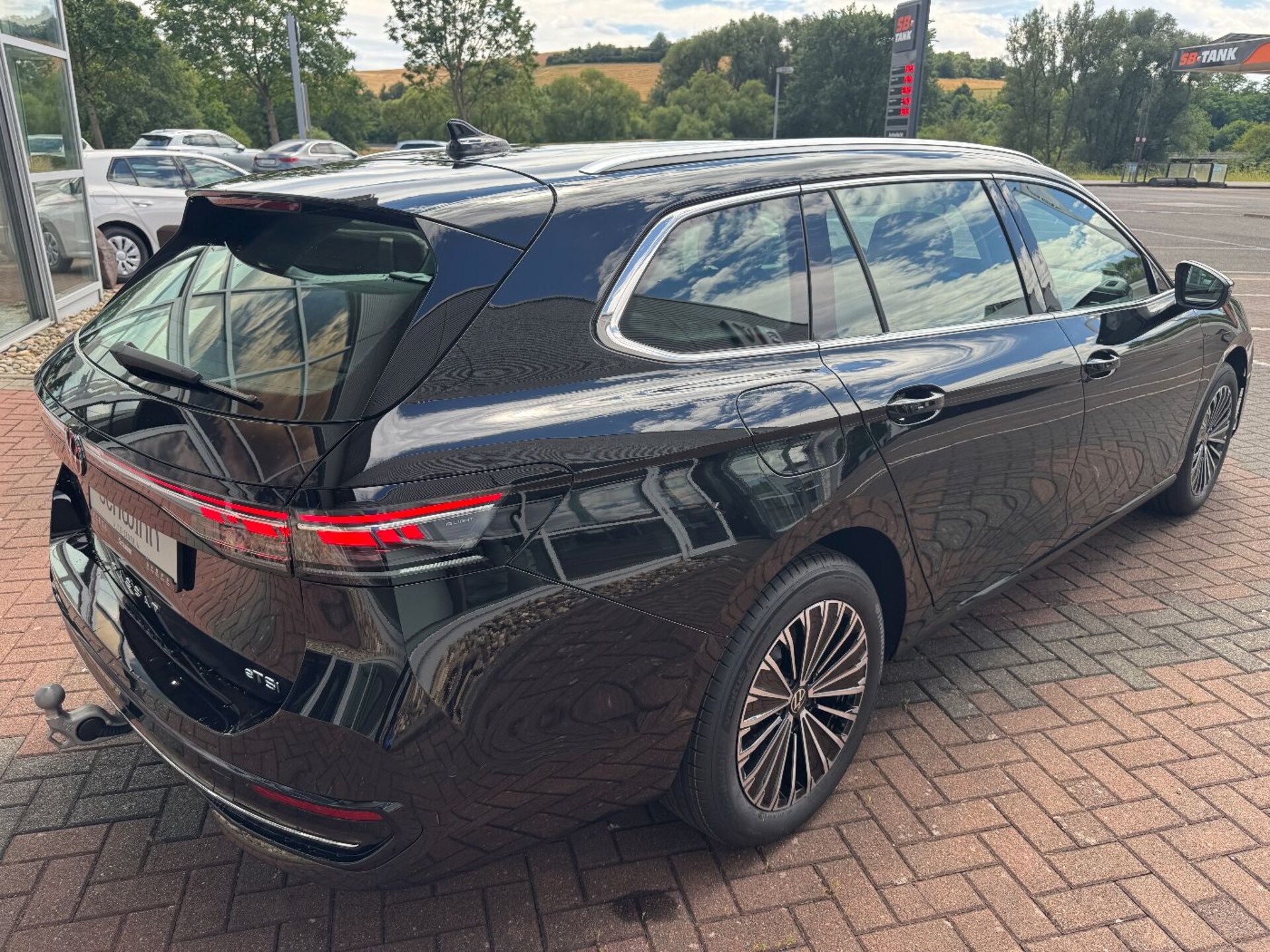 Volkswagen Passat Elegance