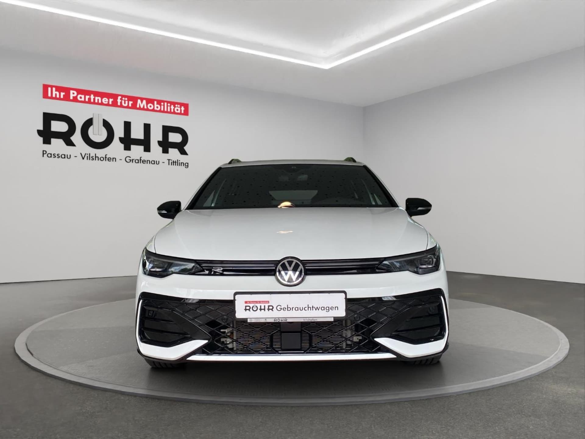 Volkswagen Golf Variant R-Line
