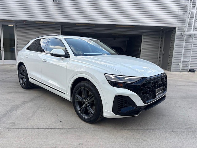 2026 Audi Q8
