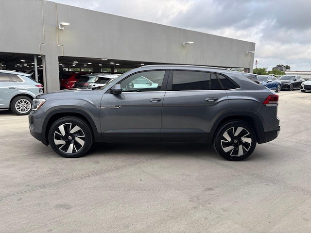 2025 Volkswagen Atlas Cross Sport SE w/Tech - Photo 9
