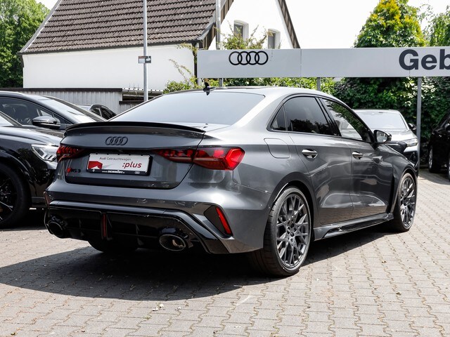 Image about Audi RS 3 Limousine TFSI quattro S tronic
