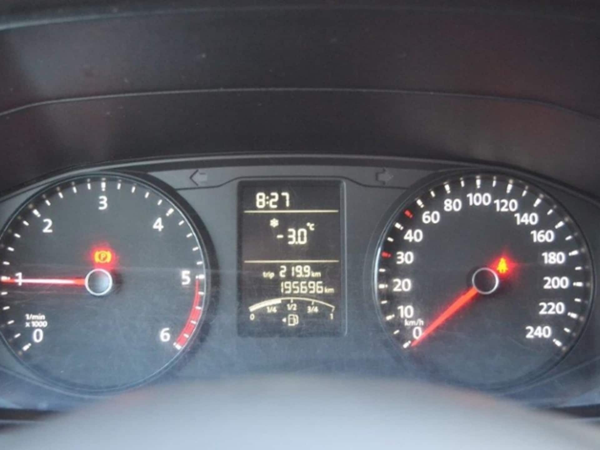 Volkswagen T6 Transporter Kasten kurzer Radstand