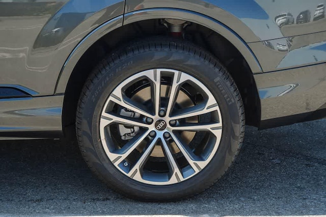 2026 Audi Q7 S Line Premium - Photo 11
