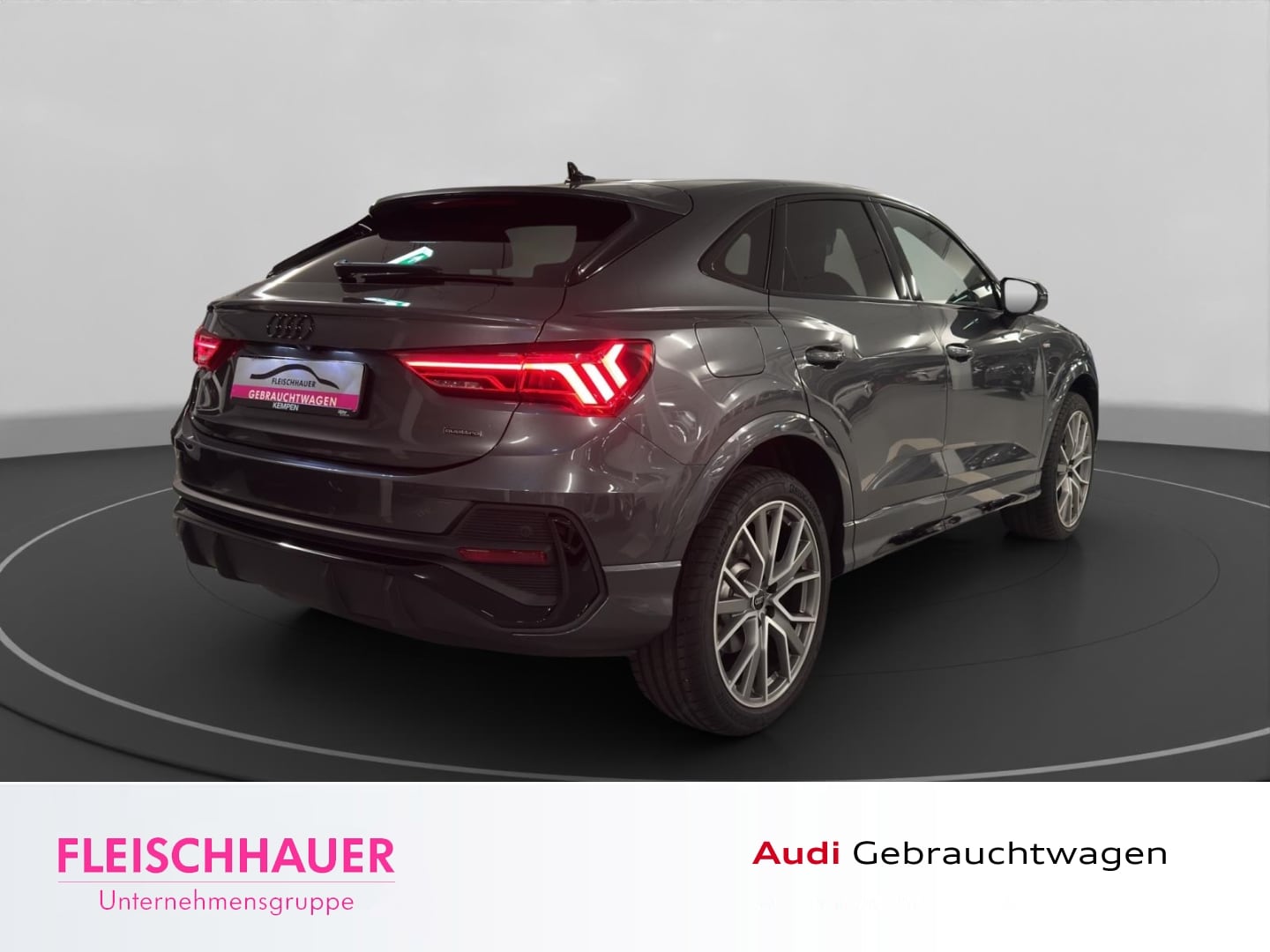 Bild über Audi Q3 Sportback TFSI quattro 140 kW S tronic - für weitere Informationen kontaktieren Sie den Audi Partner