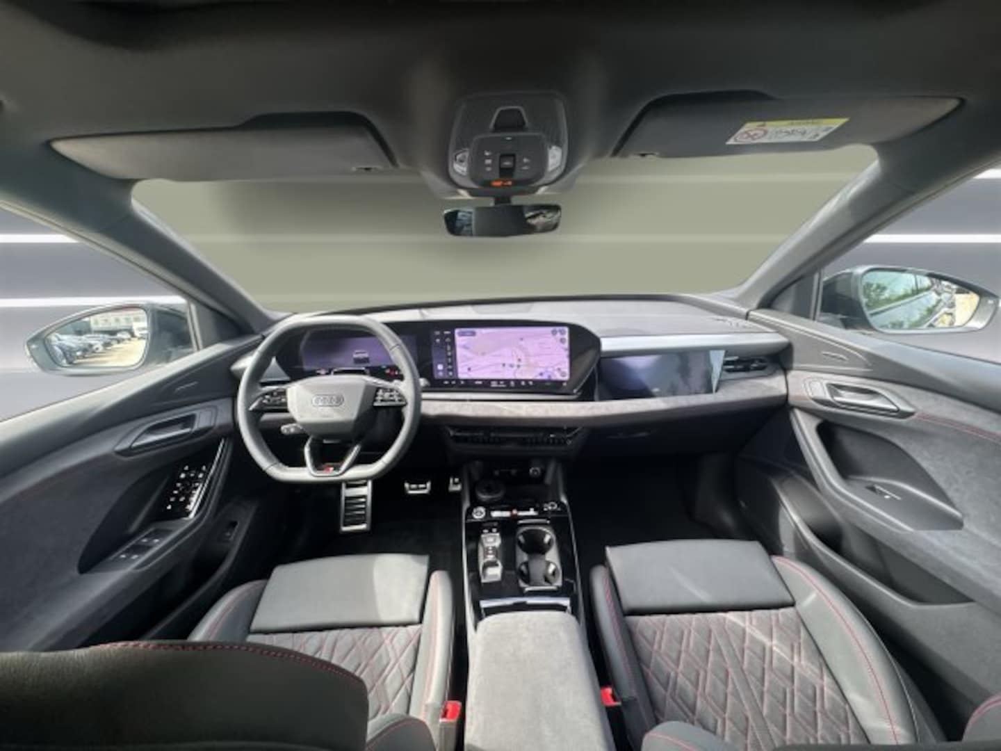 Bild über Audi Q6 SUV e-tron S line business e-tron quattro 315 kW - für weitere Informationen kontaktieren Sie den Audi Partner