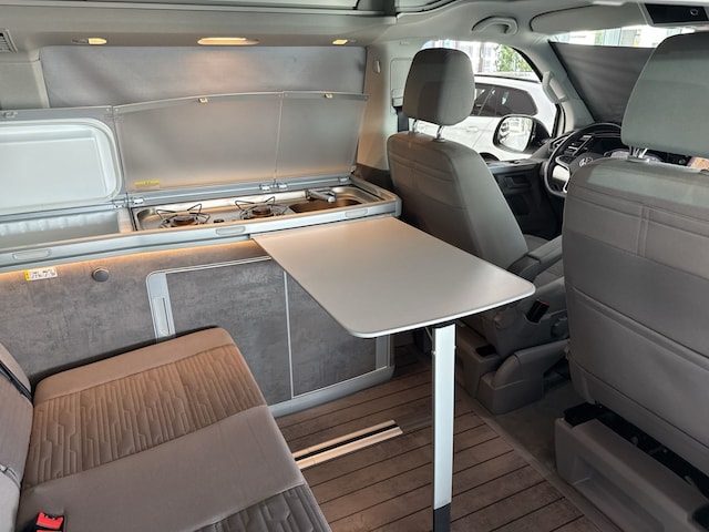 Volkswagen T6.1 California
