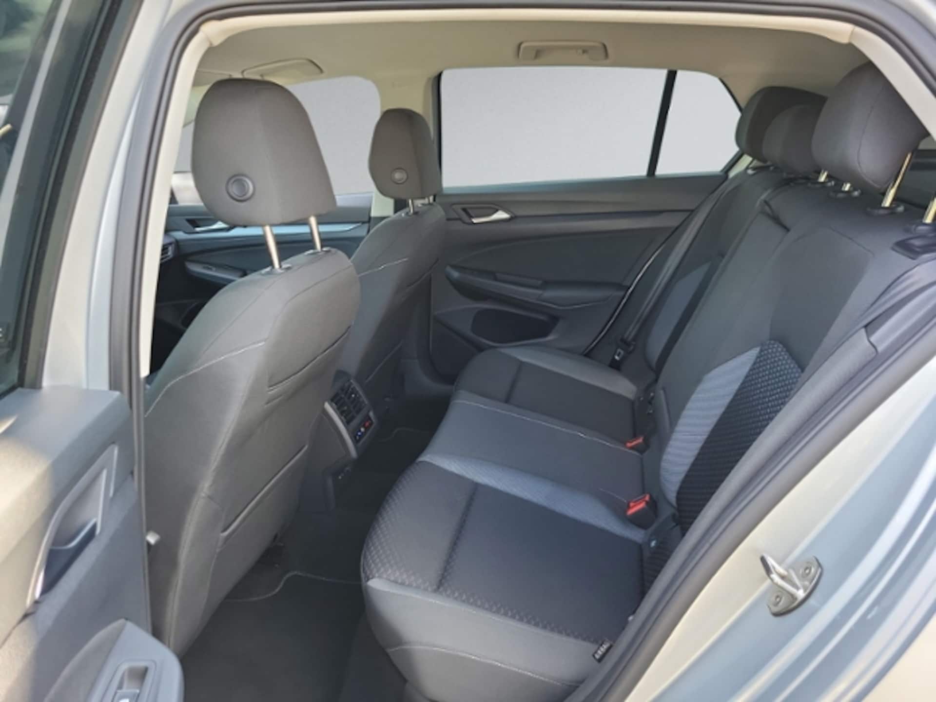 Volkswagen Golf Active