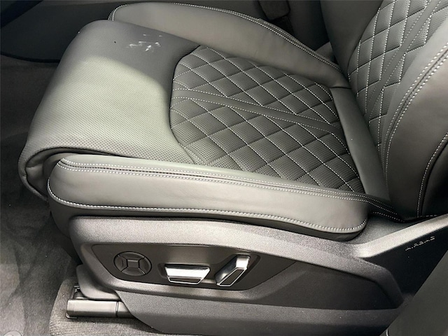 2026 Audi SQ7 Premium Plus - Photo 20