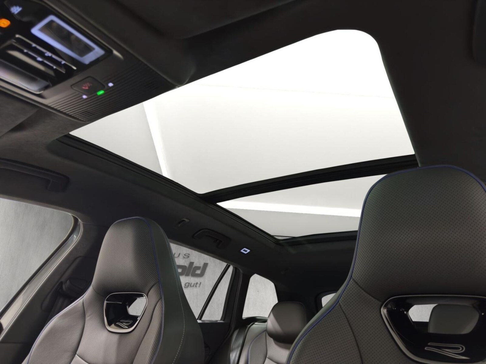 Volkswagen Passat – Bild 8