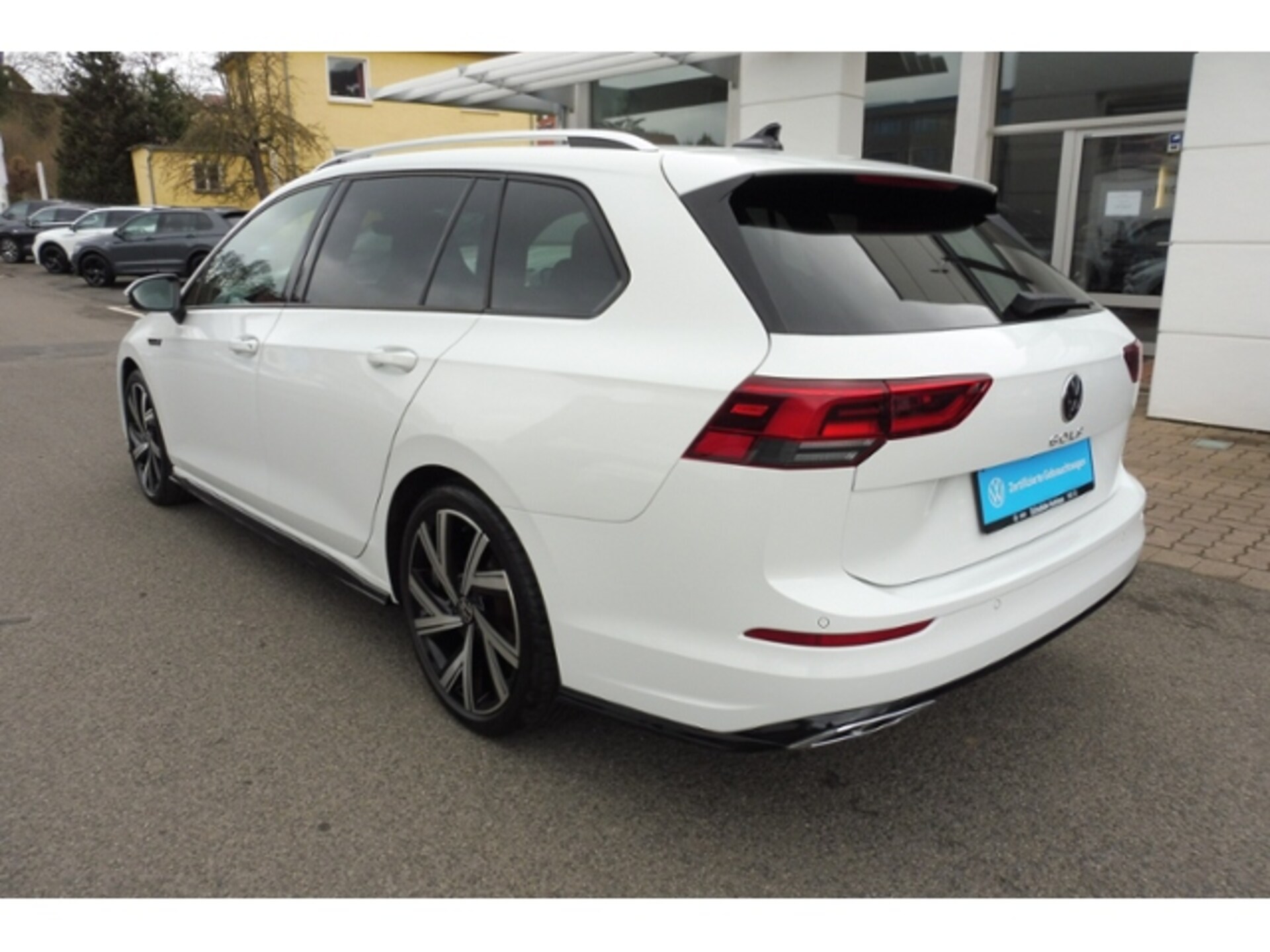 Volkswagen Golf Variant R-Line