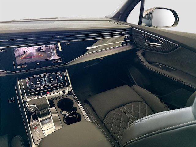 2026 Audi SQ7 Premium Plus - Photo 24