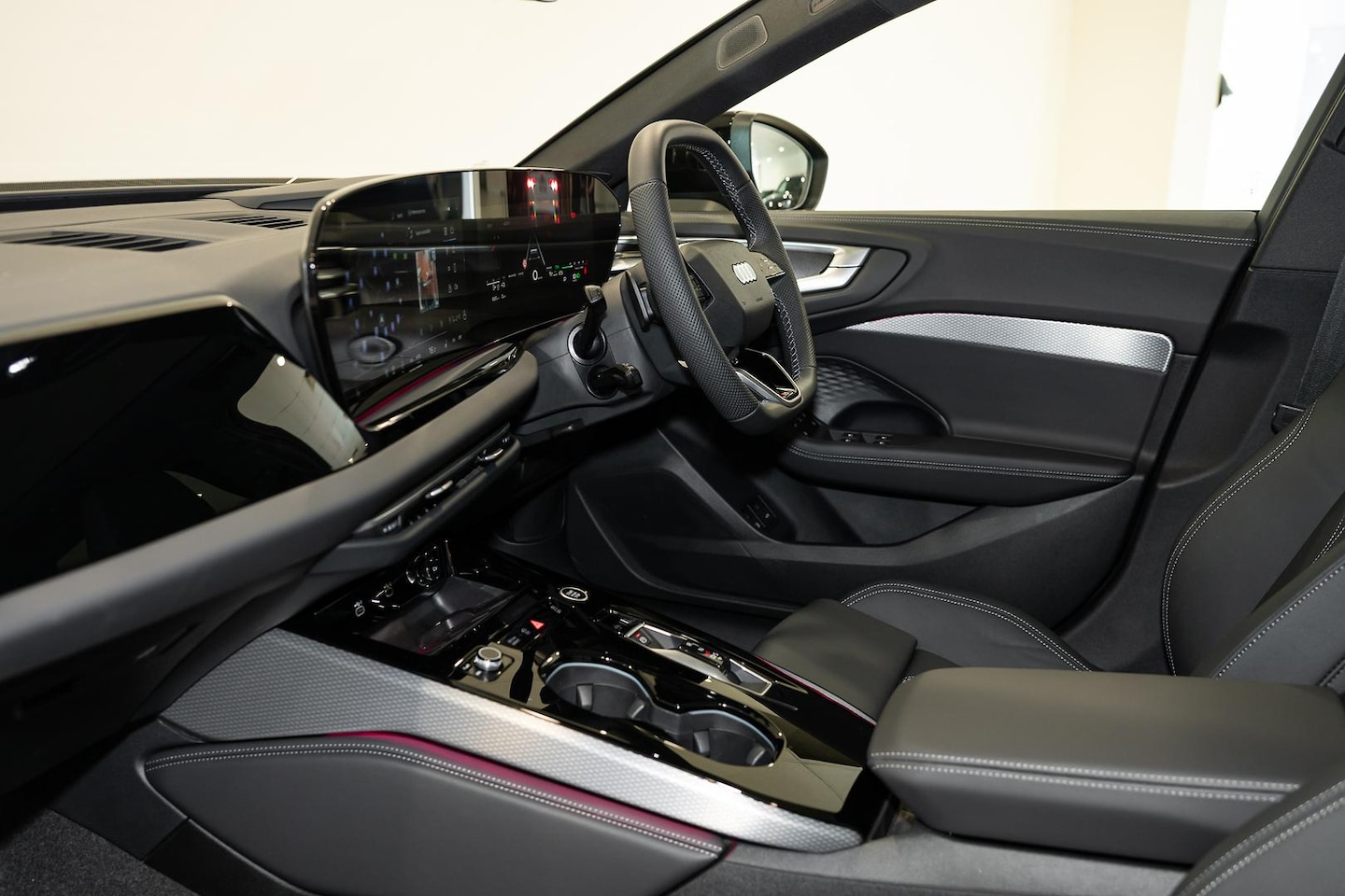 Image about Audi A5 Avant TFSI e e-hybrid quattro 270 kW S tronic