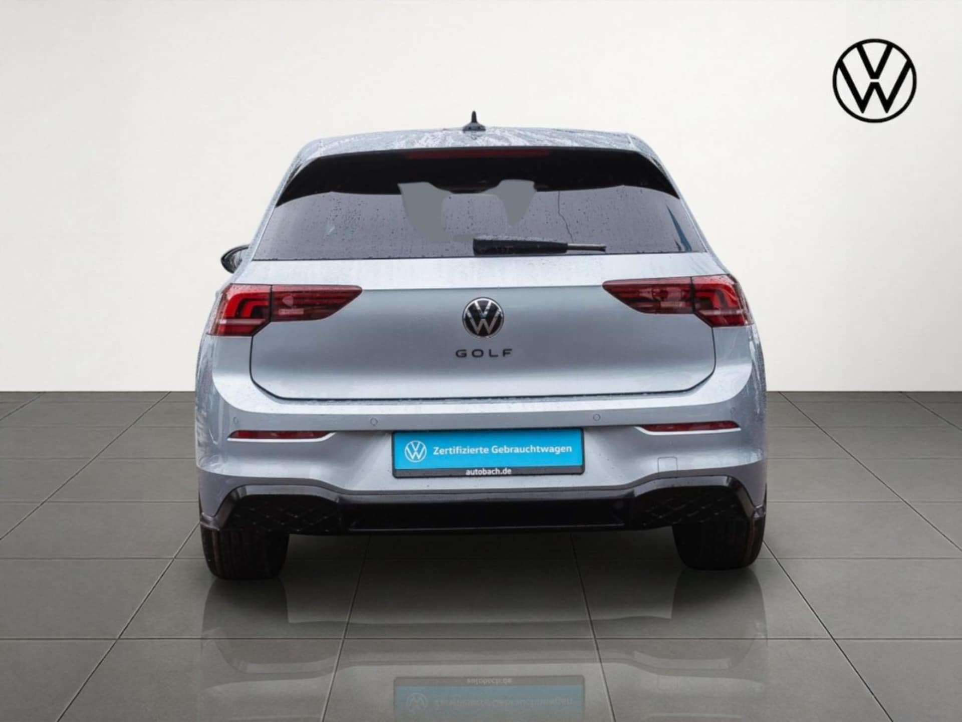 Volkswagen Golf R-Line