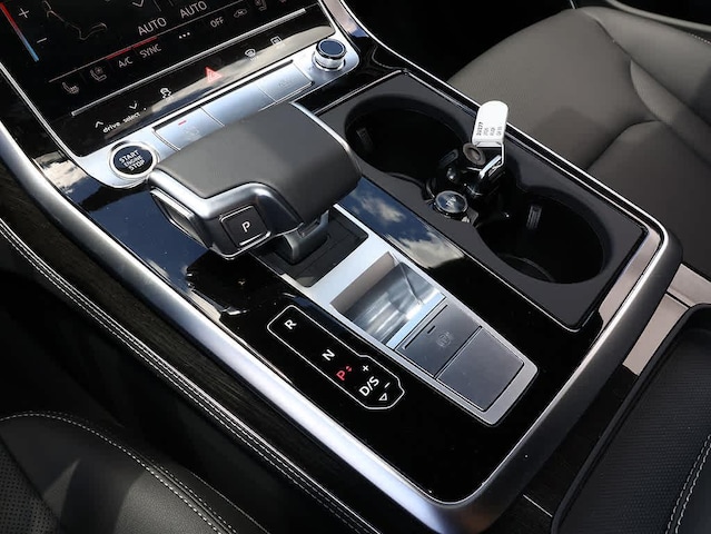 2026 Audi Q8 Premium Plus - Photo 26