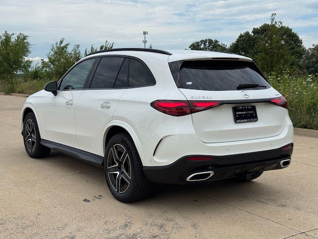 2026 Mercedes-Benz GLC 300