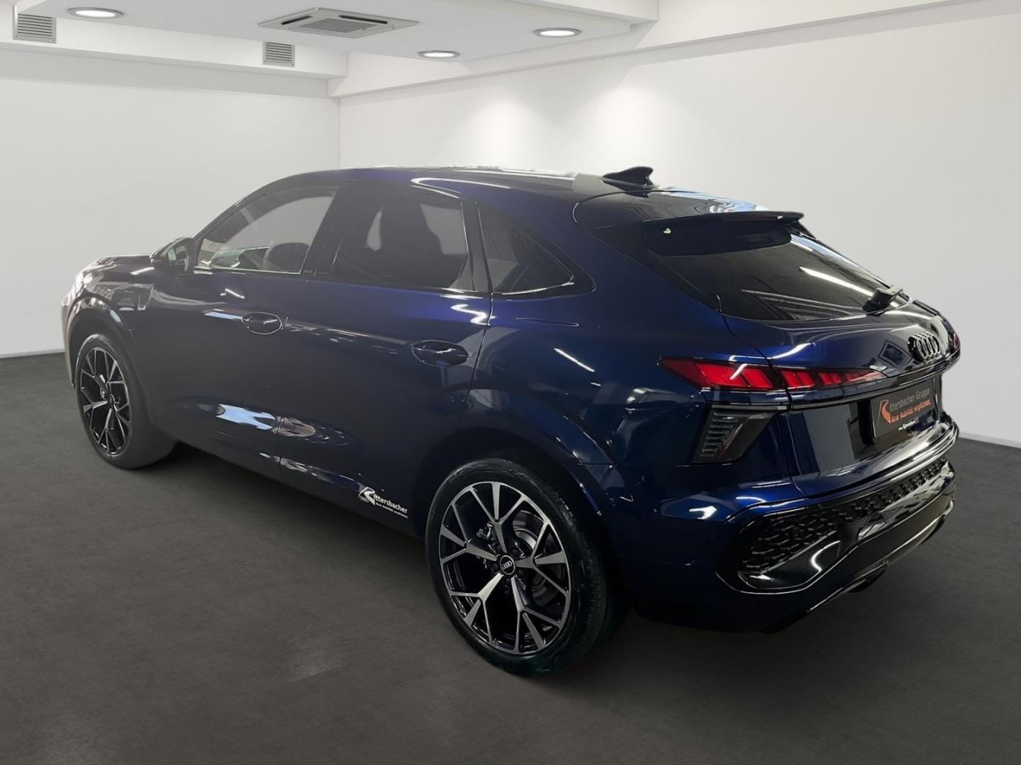 Bild über Audi Q3 Sportback e-hybrid e-hybrid 200 kW S tronic - für weitere Informationen kontaktieren Sie den Audi Partner